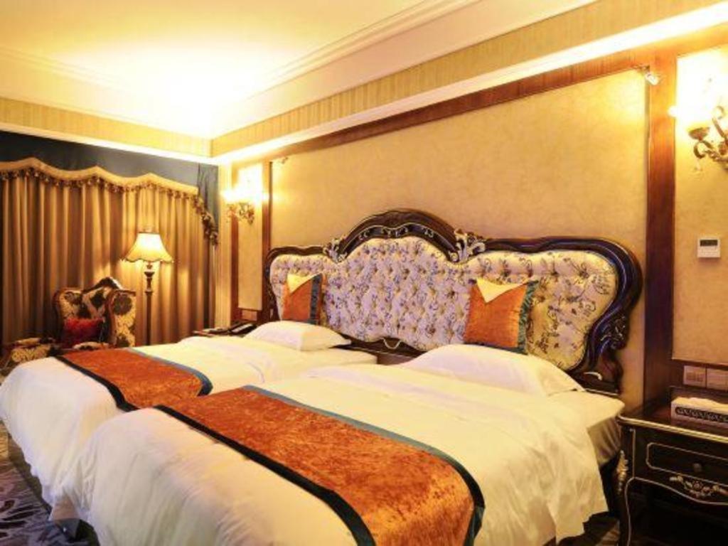 เฉิงตู เฟรนช์ ธีม โกลด์ พาเลซ Hotel ภายนอก รูปภาพ
